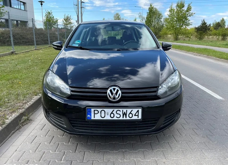 Volkswagen Golf cena 22000 przebieg: 198850, rok produkcji 2011 z Poznań małe 92